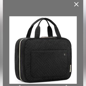 BAGSMART Large Toiletry Bag Travel Bag With Hanging Hook NWT